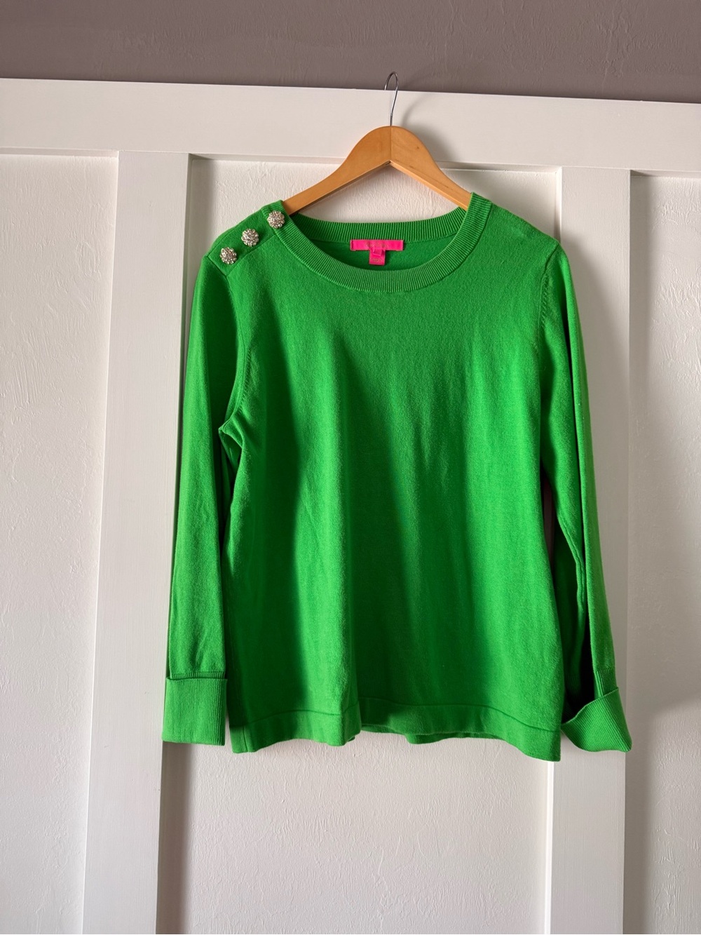 Lilly Pulitzer Bright Green Long Sleeve Top with Shoulder Buttons